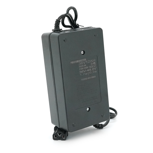 Зарядний пристрій Voltronic YT42451, 36V, 1.7A, 12Ah, OEM