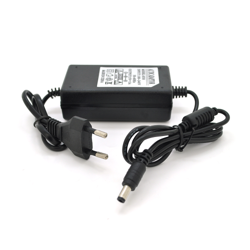 Імпульсний блок живлення 5В 3А (15Вт) ZH-0503000 штекер 5.5 / 2.5 довжина 1м Q200