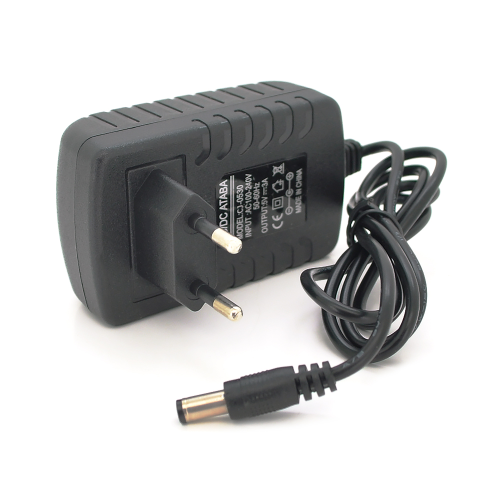 Імпульсний адаптер живлення YOSO LX-005003000, 5В, 3А, 15Вт, Yoso штекер 5.5x2.5, довжина 0.9м, Q200