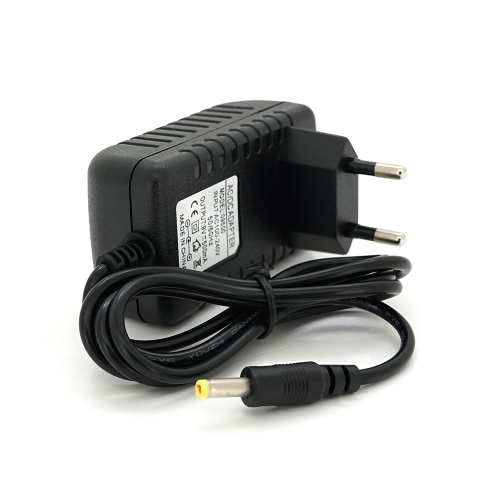 Імпульсний адаптер живлення Voltronic M090050, 9В, 0.5А, 4.5Вт, штекер 4.0x1.7, довжина 1м